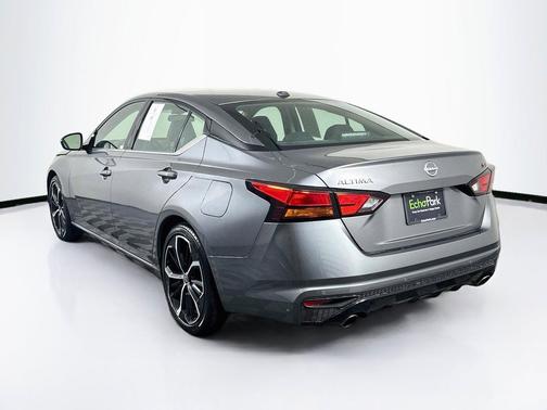 Gun Metallic 2024 Nissan Altima 2.5 SR
