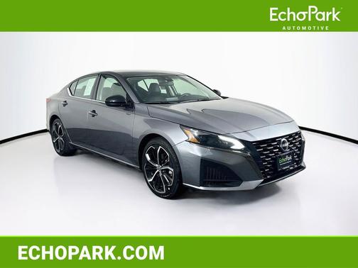 Gun Metallic 2024 Nissan Altima 2.5 SR
