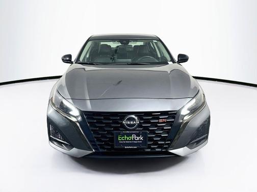 Gun Metallic 2024 Nissan Altima 2.5 SR