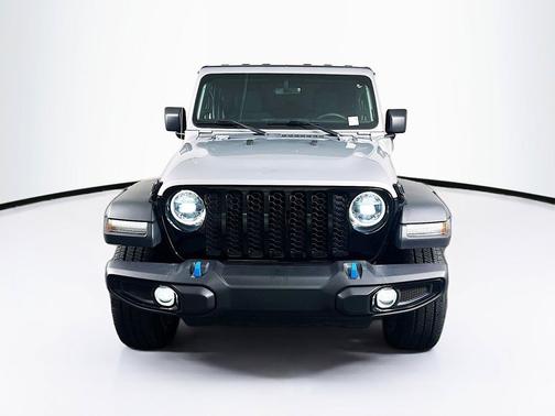 Silver Zynith Clearcoat 2023 Jeep Wrangler 4xe 4x4