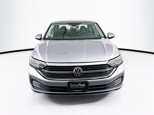 2024 Volkswagen Jetta 1.4T SE