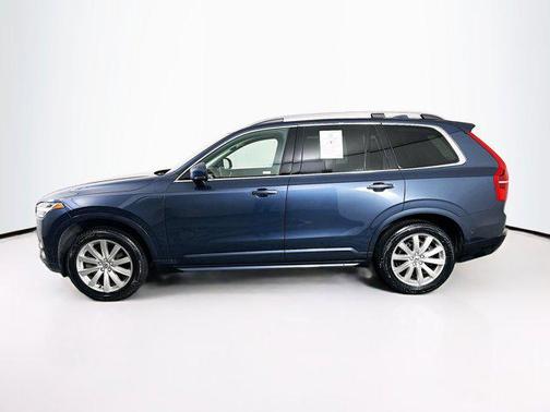 2018 Volvo XC90 T6 Momentum