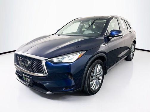 2023 INFINITI QX50 LUXE