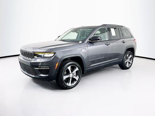 Baltic Gray Metallic Clearcoat 2022 Jeep Grand Cherokee 4xe Base