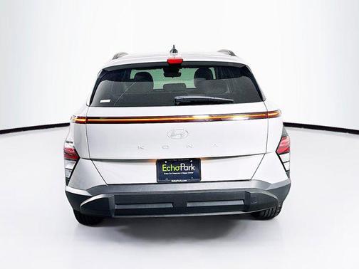 Cyber Gray Metallic 2024 Hyundai KONA SEL