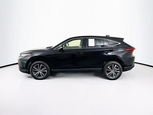 2022 Toyota Venza LE