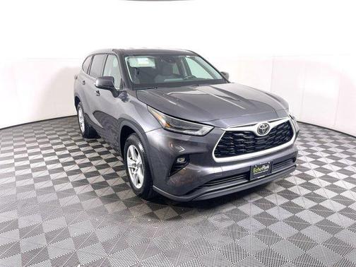 2021 Toyota Highlander LE
