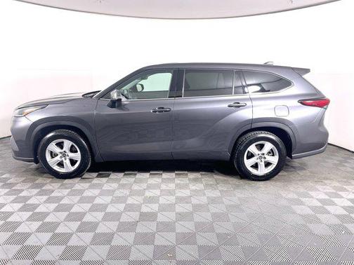2021 Toyota Highlander LE