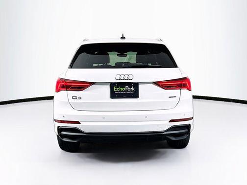 2023 Audi Q3 S line Premium