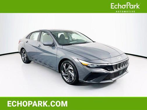 2025 Hyundai ELANTRA SEL