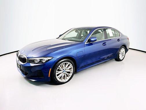 2024 BMW 330e Base