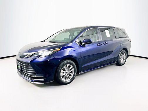 Blueprint 2022 Toyota Sienna LE