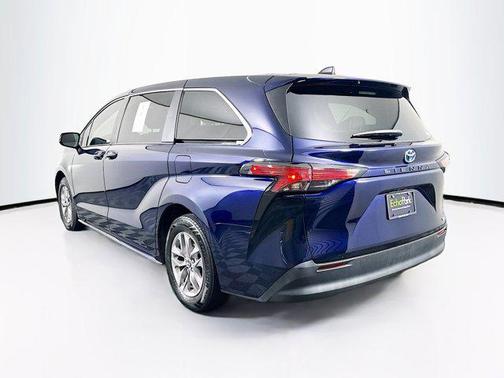 Blueprint 2022 Toyota Sienna LE