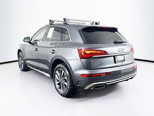 2022 Audi Q5 45 S line Premium Plus