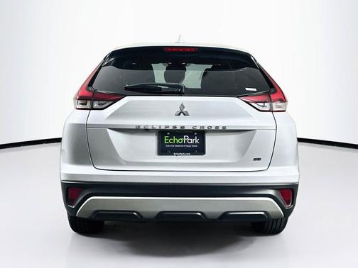 White Diamond 2022 Mitsubishi Eclipse Cross SE