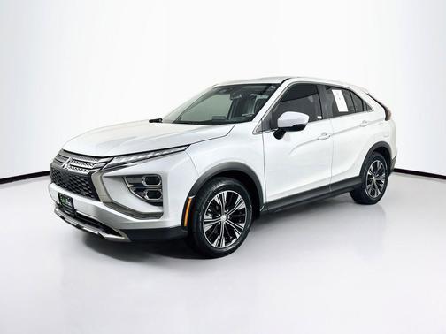 White Diamond 2022 Mitsubishi Eclipse Cross SE