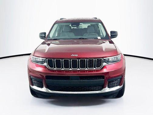2022 Jeep Grand Cherokee L Laredo