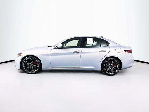 2022 Alfa Romeo Giulia Ti