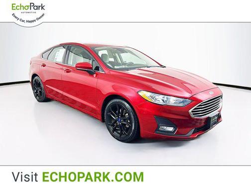 2020 Ford Fusion SE
