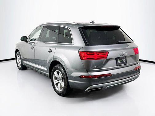 2018 Audi Q7 2.0T Premium Plus