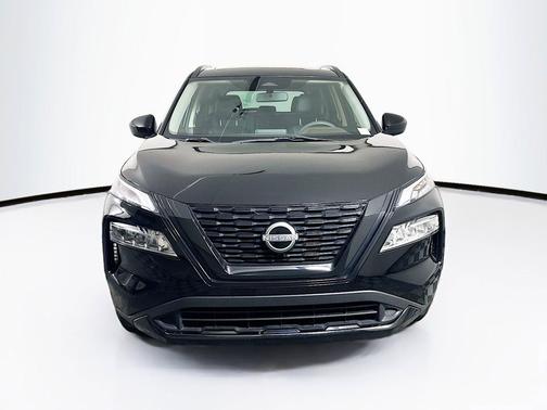 Super Black 2023 Nissan Rogue SV