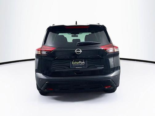 Super Black 2023 Nissan Rogue SV