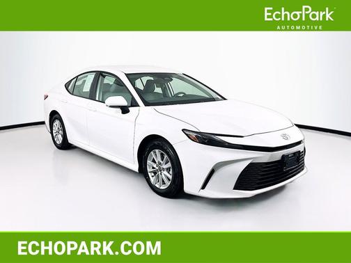 Ice Cap 2026 Toyota Camry LE