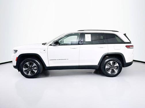Bright White Clearcoat 2022 Jeep Grand Cherokee 4xe Base