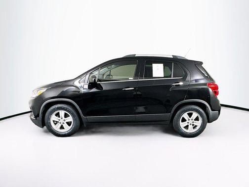 Mosaic Black Metallic 2019 Chevrolet Trax LT