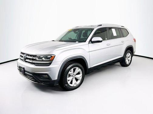Silver 2018 Volkswagen Atlas 3.6L SE