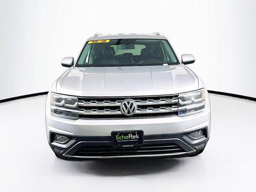 Silver 2018 Volkswagen Atlas 3.6L SE