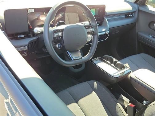 2025 Hyundai IONIQ 5 SE