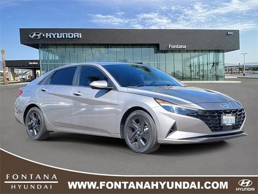 2022 Hyundai ELANTRA SEL