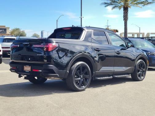 2023 Hyundai SANTA CRUZ NIGHT