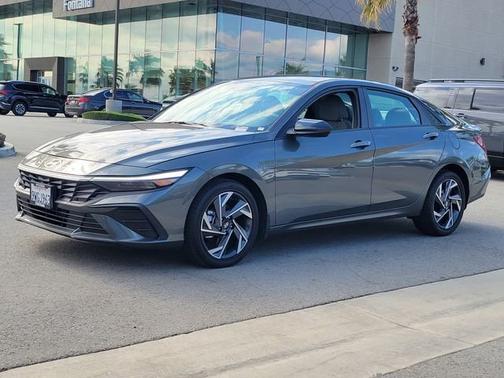 Gray 2025 Hyundai ELANTRA HEV SEL Sport