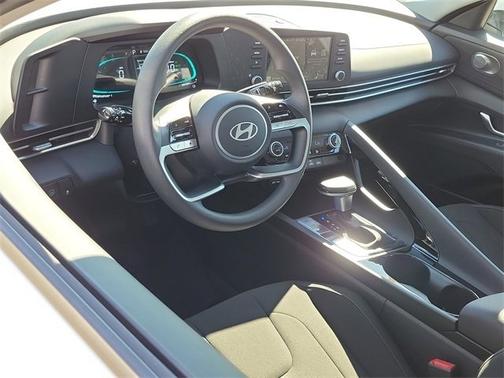 2025 Hyundai ELANTRA HEV Blue