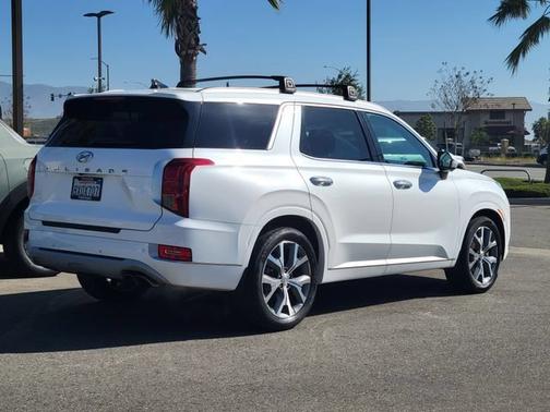 White 2022 Hyundai PALISADE Limited