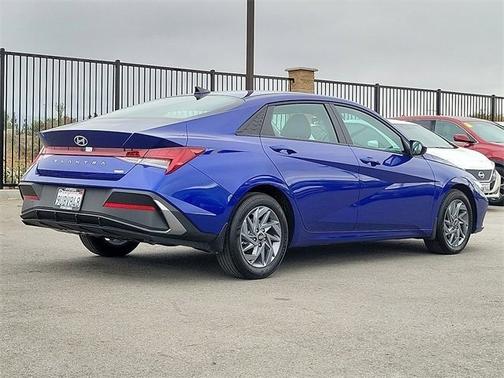 2025 Hyundai ELANTRA HEV Blue