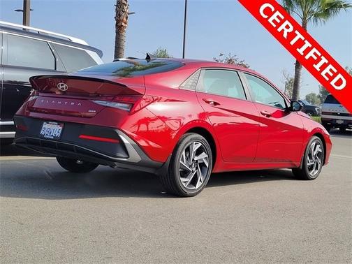 2025 Hyundai ELANTRA HEV SEL Sport