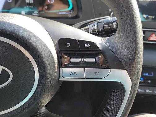 2025 Hyundai ELANTRA HEV Blue