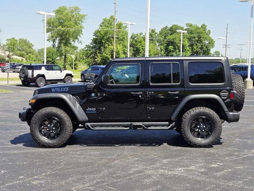 Black Clearcoat 2024 Jeep Wrangler 4xe Willys