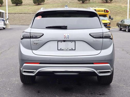Moonstone Gray Metallic 2026 Buick Envision Avenir AWD