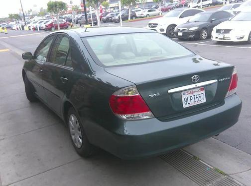 2006 Toyota Camry LE