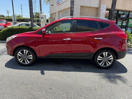 Garnet Red 2014 Hyundai TUCSON Limited
