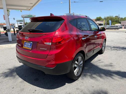 Garnet Red 2014 Hyundai TUCSON Limited