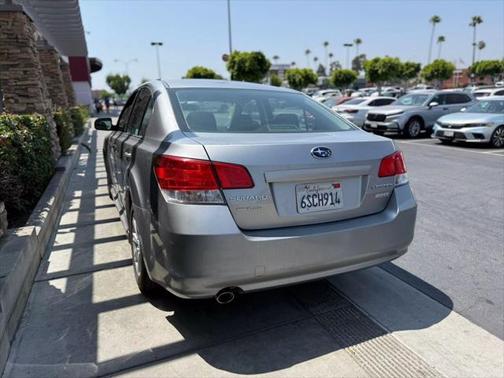 2011 Subaru Legacy Premium