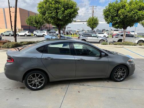 2013 Dodge Dart SXT