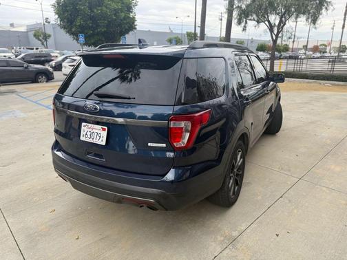 2017 Ford Explorer sport