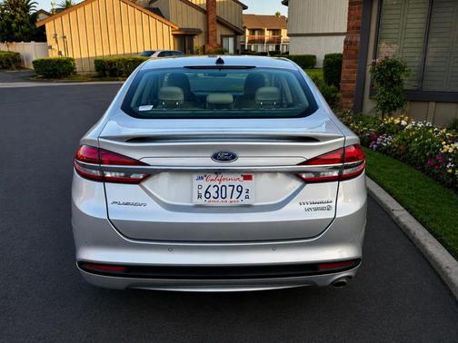 Ingot Silver Metallic 2018 Ford Fusion Hybrid Titanium