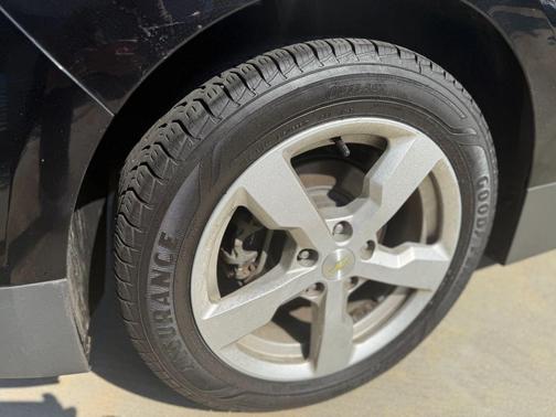 2015 Chevrolet Volt Base